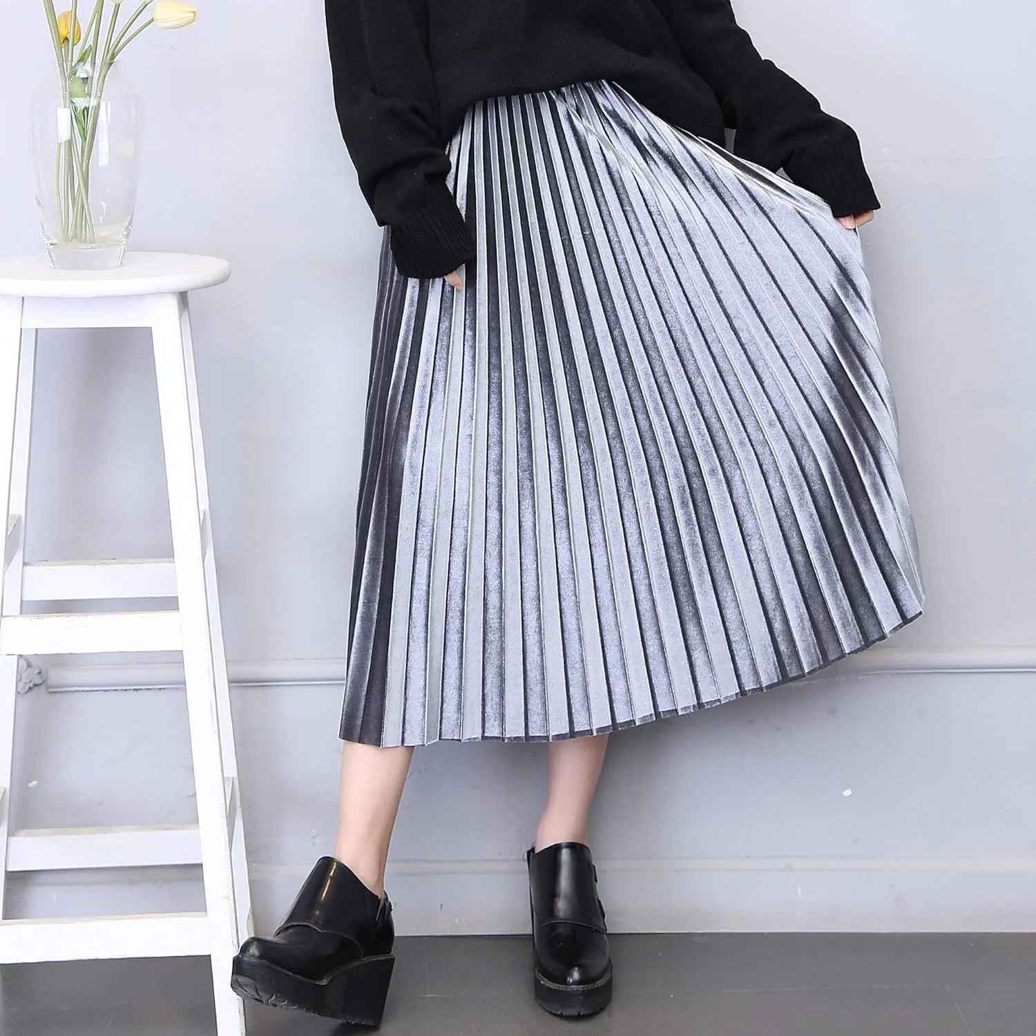 Women's Gold Velvet Pleated Fashion Long Skirt